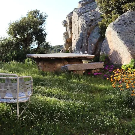 Guest house Stazzu Lu Signori Aglientu